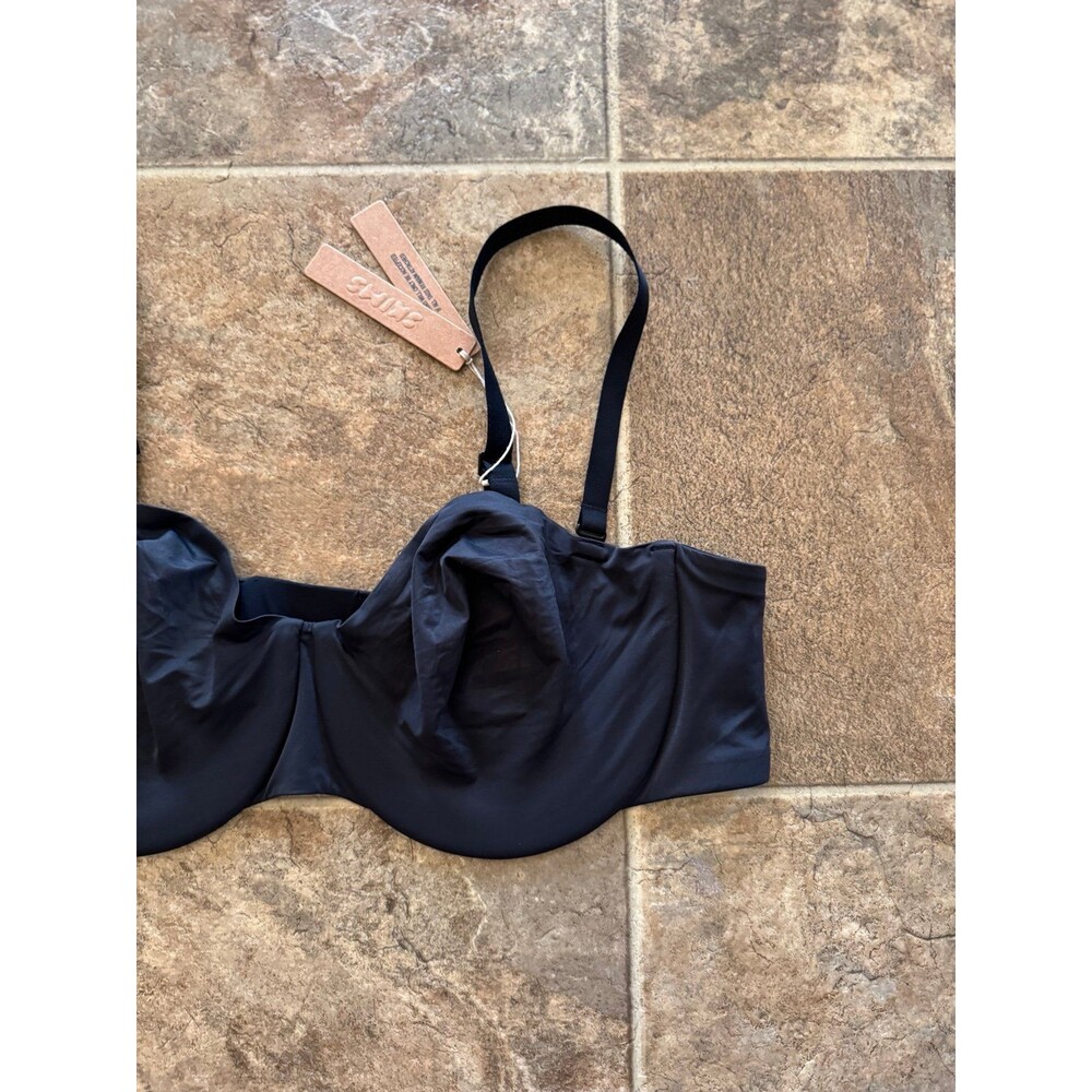 Skims Smoothing Intimates Unlined Strapless Bra Onyx Size 42C - Picture 4 of 9